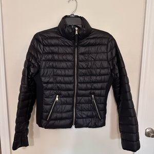 Black cropped puffer jacket